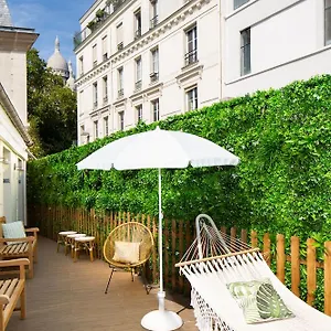Vandrarhem Le Village Montmartre By Hiphophostels Paris