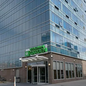 Hotel Wyndham Garden Long Island New York