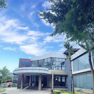 Hotell Wh & Service Thanlyin